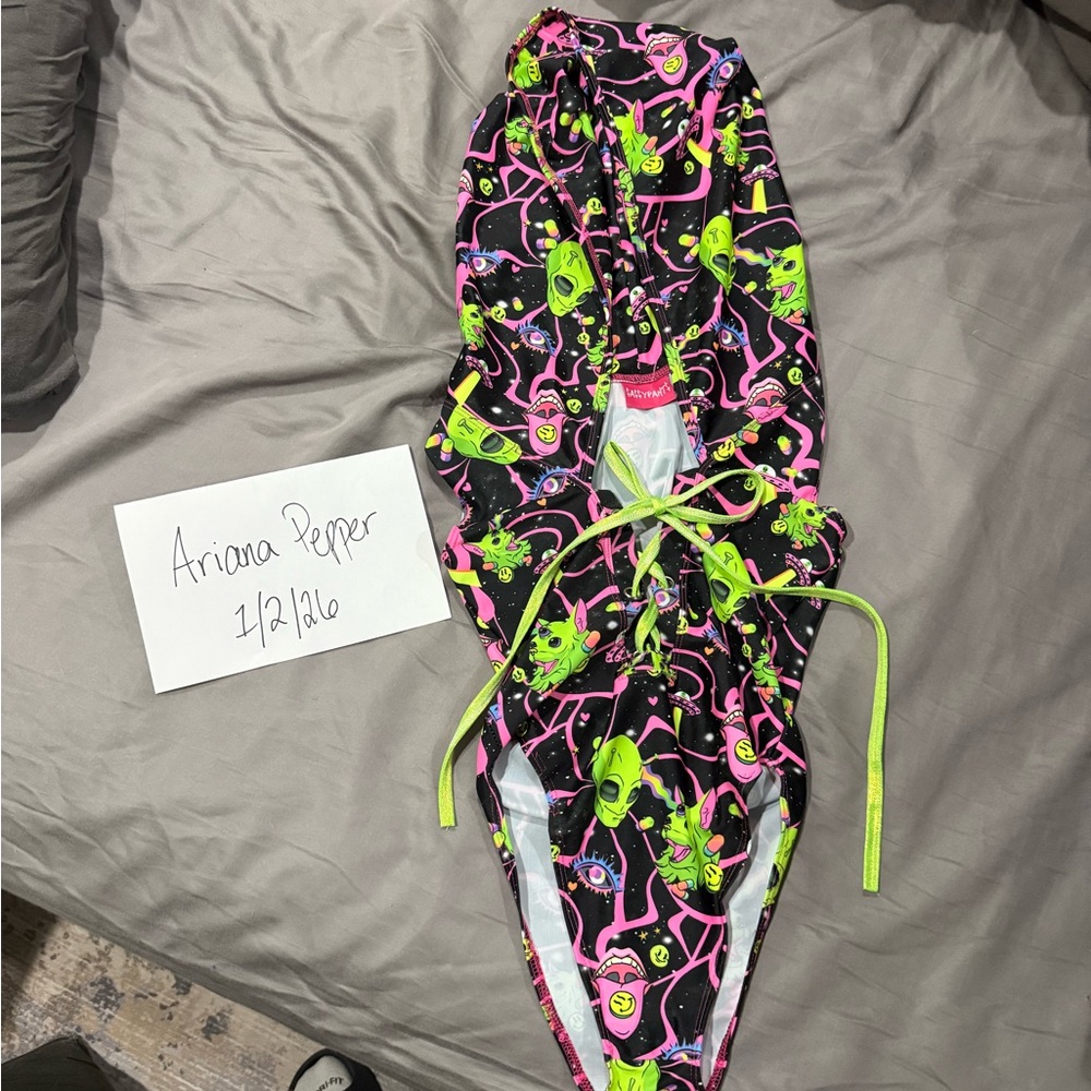 SASSYPANTS The Label Cosmic Trip Hooded Bodysuit Sz Small